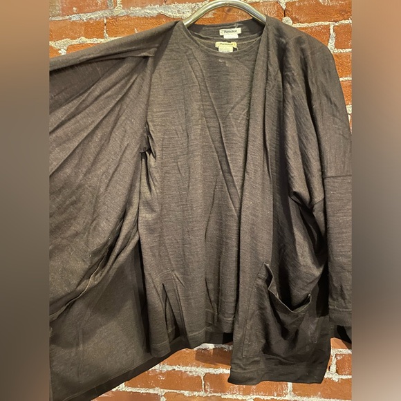 Issey Miyake Plantation Wool Long Sleeve - Picture 7 of 7